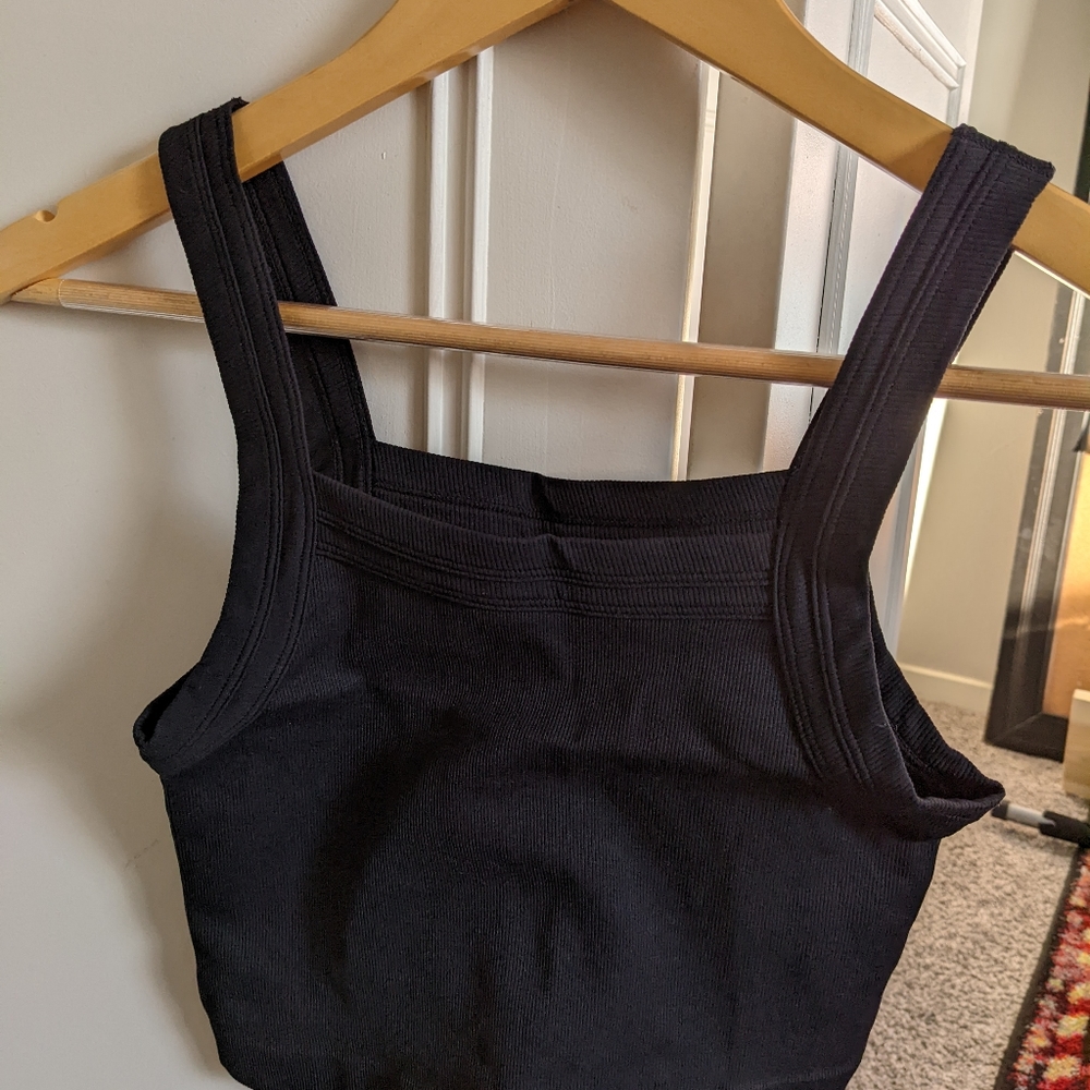 Urban Outfitters Out From Under Outsiders Seamless Bra Top - *BLACK* - Size xs/s